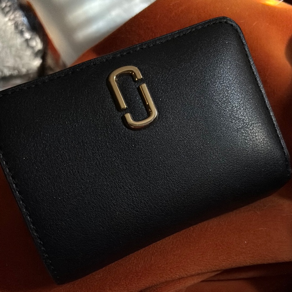 Marc Jacobs Black and Gold Key Card Holder